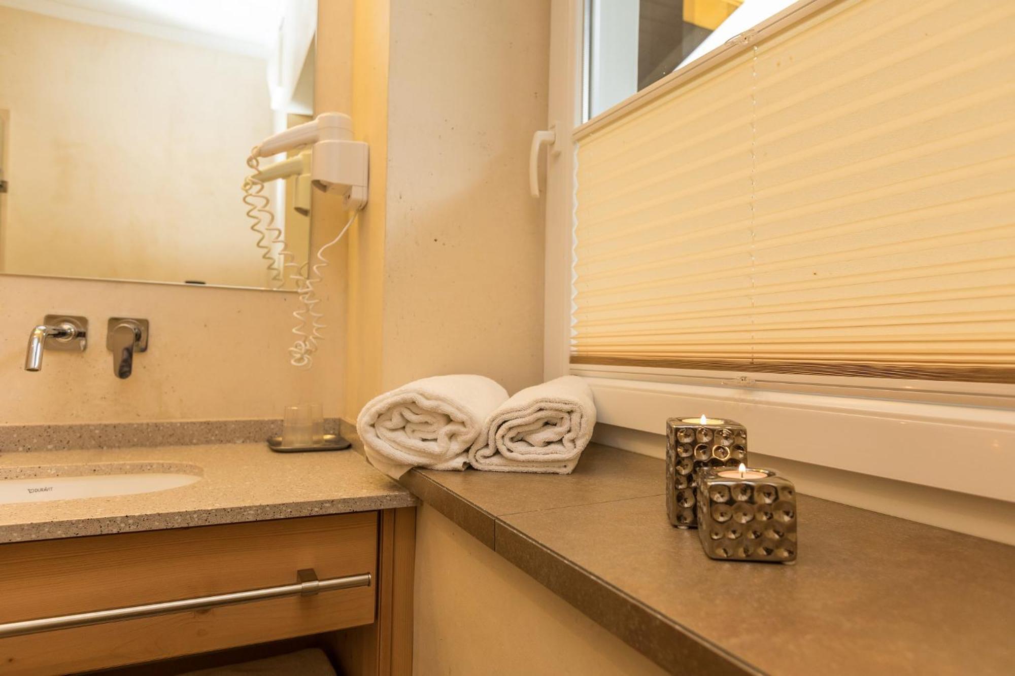 Alpenhof Apartments Mittersill Bilik gambar